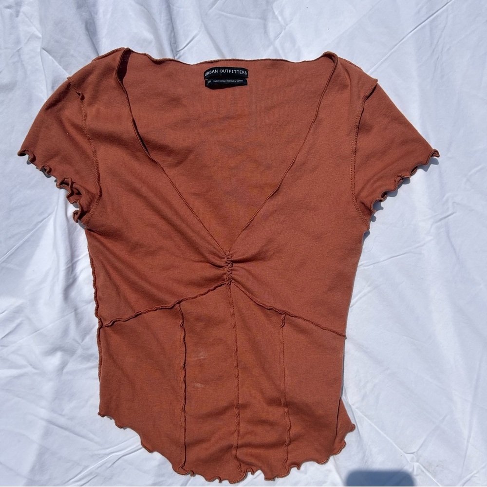 URBAN OUTFITTERS TOP